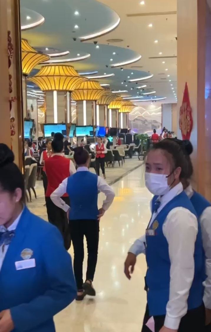 华纳万宝路公司专业服务场景二